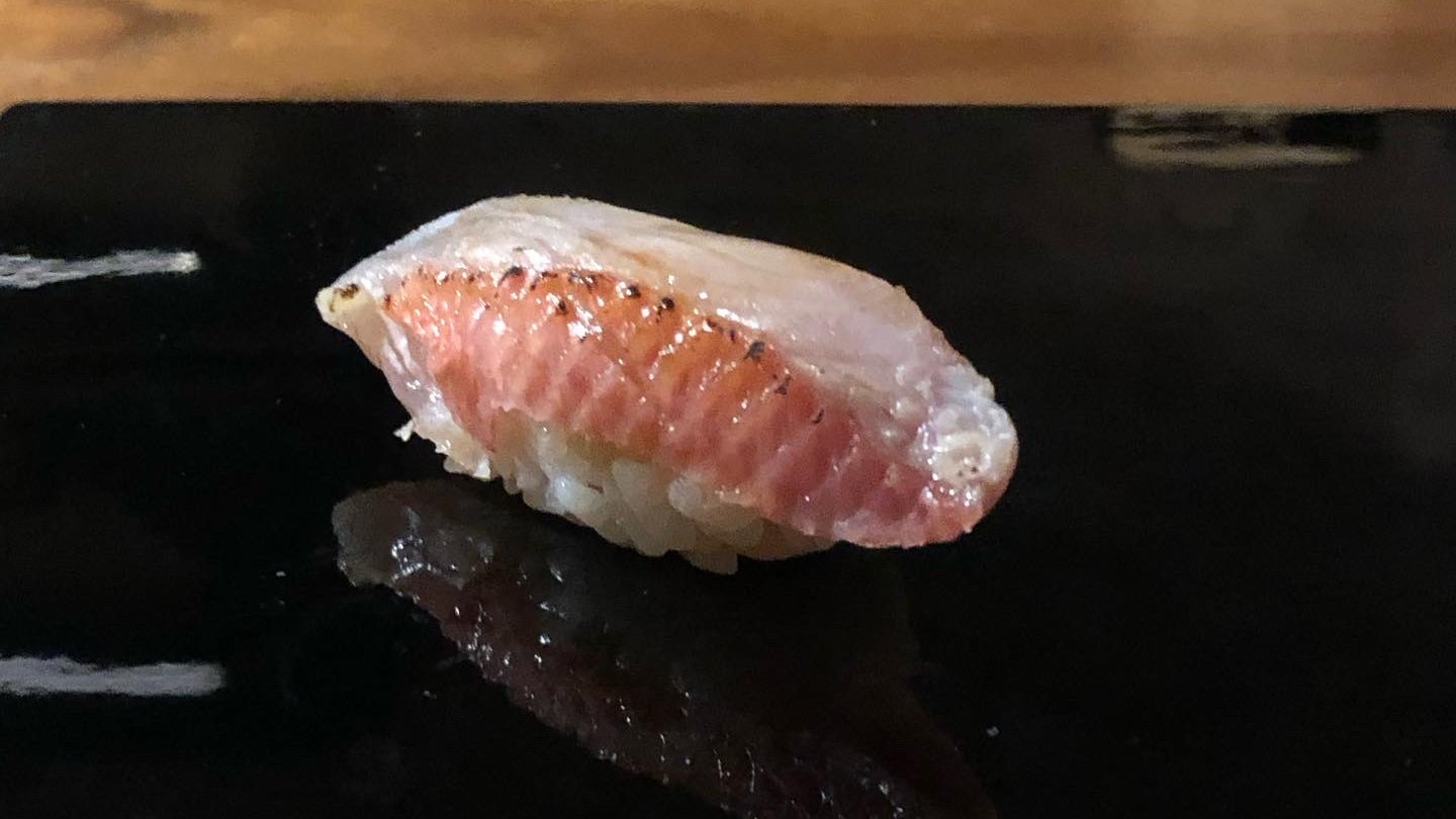 お寿司 caption.jpg?w=200&h=-1&s=1